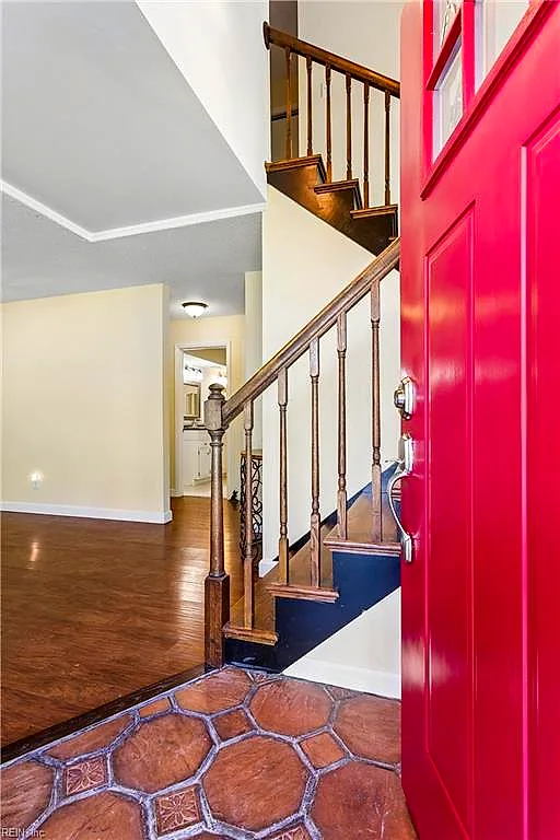 107 Smokehouse LN, Williamsburg — 3 bed Residential, 2,110 sqft