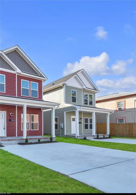 721 Ashley AVE #B, SUFFOLK VA 23434
