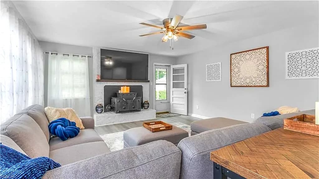 969 Sunnyside DR, VIRGINIABEACH VA 23464 - Photo 3