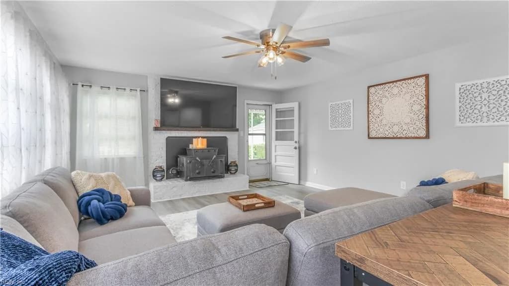 969 Sunnyside DR, VIRGINIABEACH VA 23464 - Photo 3