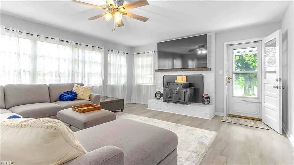 969 Sunnyside DR, VIRGINIABEACH VA 23464 - Photo 5