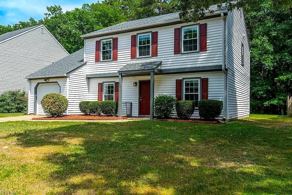 934 Lowry PL, NEWPORT NEWS VA 23608