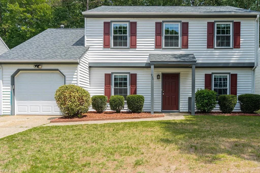 934 Lowry PL, NEWPORTNEWS VA 23608 - Photo 4