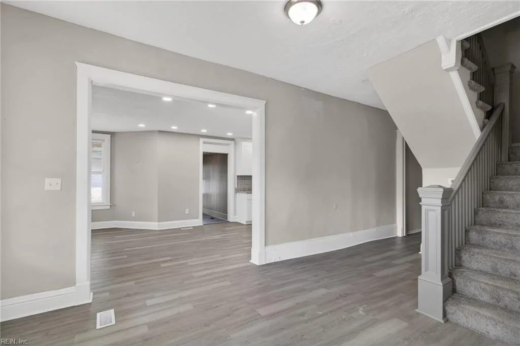 2714 Marlboro AVE, NORFOLK VA 23504 - Photo 2