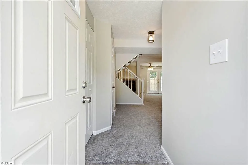 75 Lucinda CT, HAMPTON VA 23666 - Photo 5