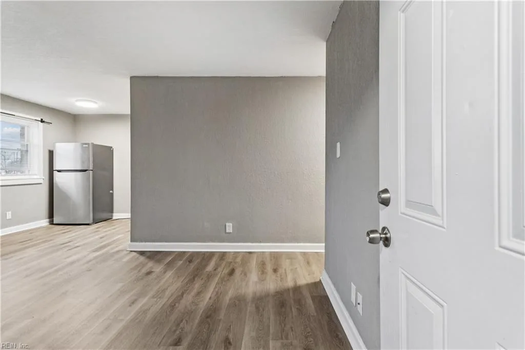 2504 Leo ST #3, NORFOLK VA 23517 - Photo 5