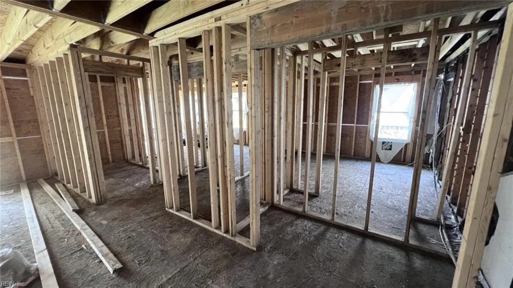 1112 80th ST, NEWPORTNEWS VA 23605 - Photo 4