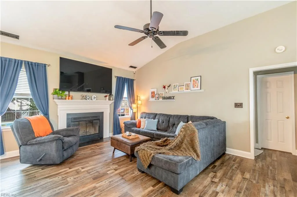 6201 Pelican View CT, SUFFOLK VA 23435 - Photo 5