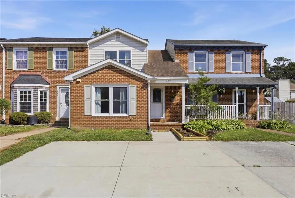 462 Falling LN, VIRGINIABEACH VA 23454 - Photo 2