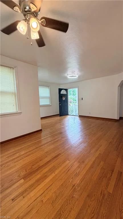 1030 Creamer RD, NORFOLK VA 23503 - Photo 4