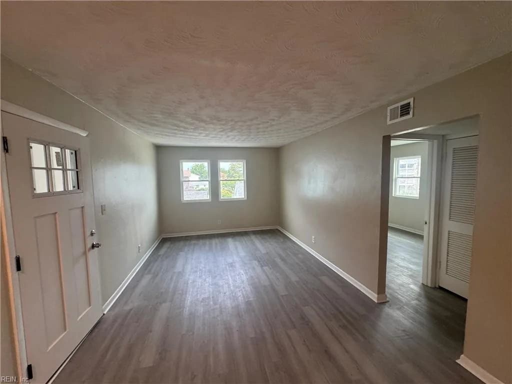 1125 Little Bay AVE #3, NORFOLK VA 23503 - Photo 3