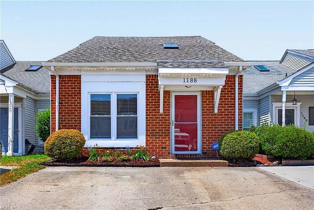 1188 Hillock XING, Virginia Beach — 2 bed Residential, 1,737 sqft