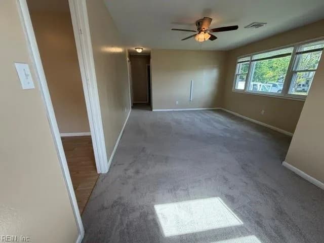 109 Parkview PL, HAMPTON VA 23664 - Photo 4