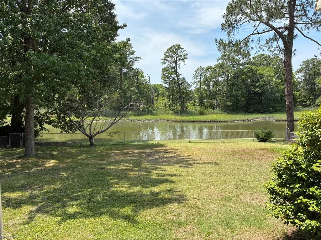 516 Elizabeth Lake DR, HAMPTON VA 23669 - Photo 3