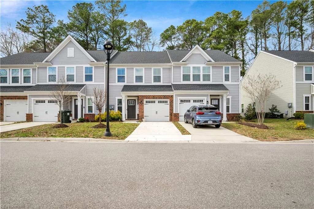 105 Stegg ST, WILLIAMSBURG VA 23185 - Photo 2