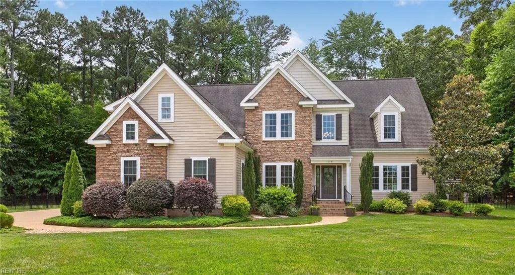 118 Collington RN, YORKTOWN VA 23693