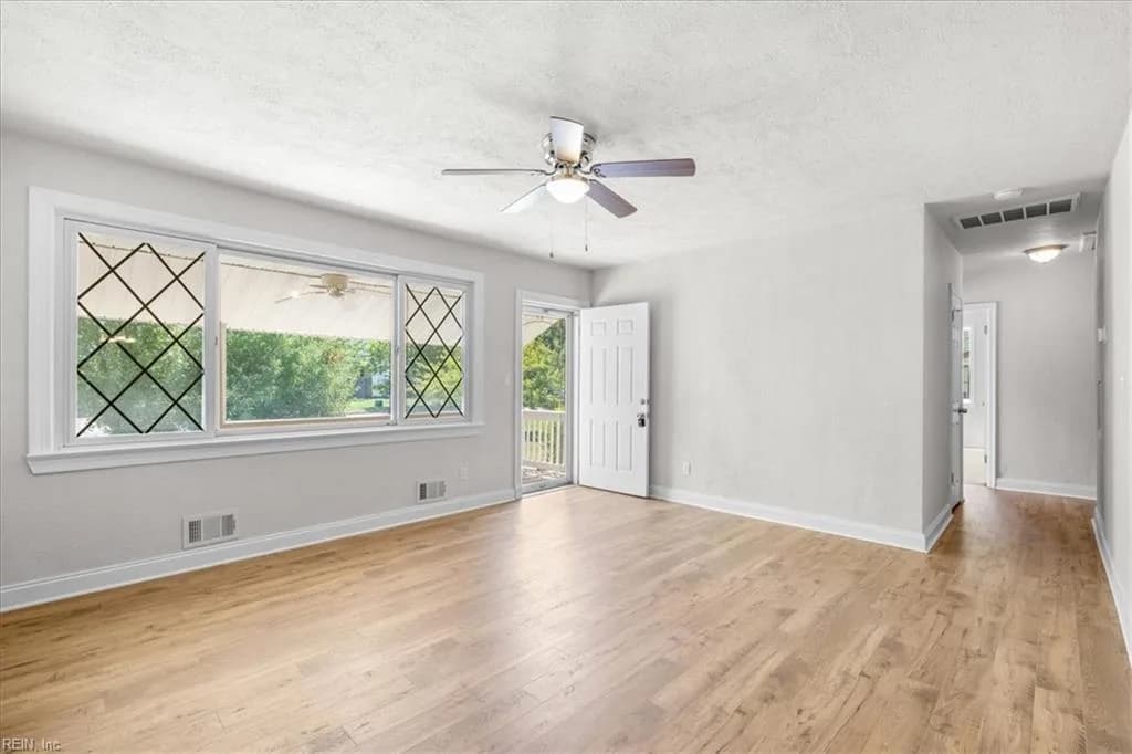 5824 Beechwalk DR, VIRGINIABEACH VA 23464 - Photo 5