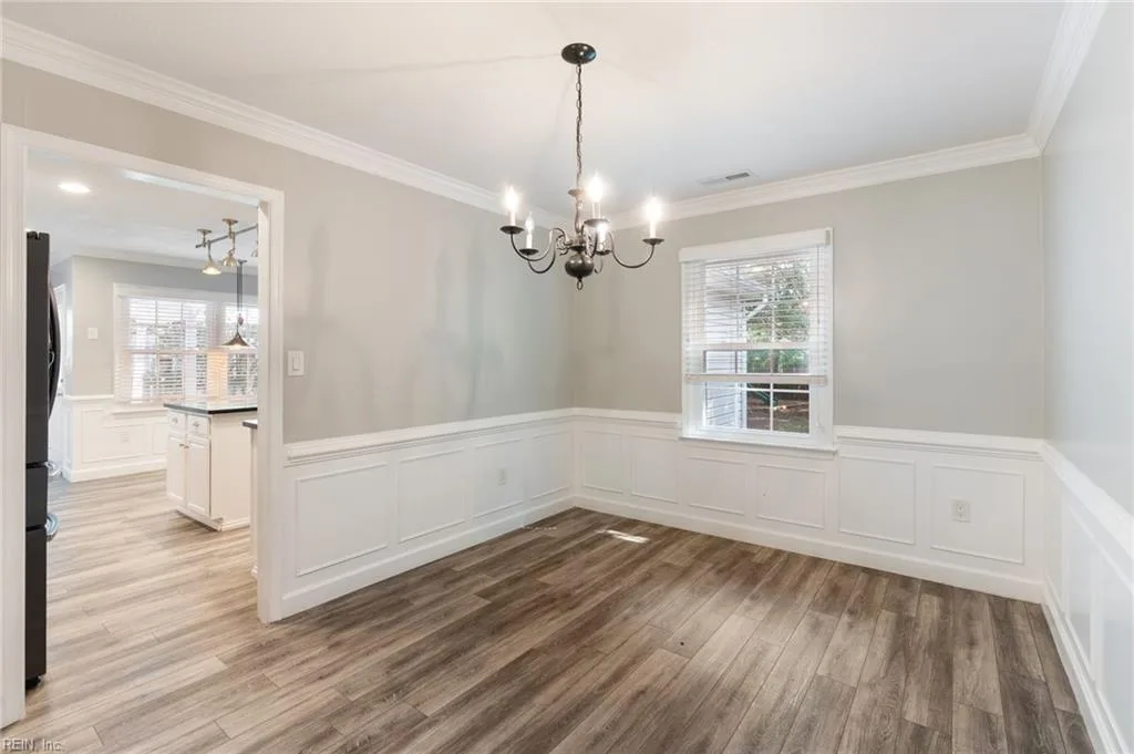 412 Peachtree LN, YORKTOWN VA 23693 - Photo 5