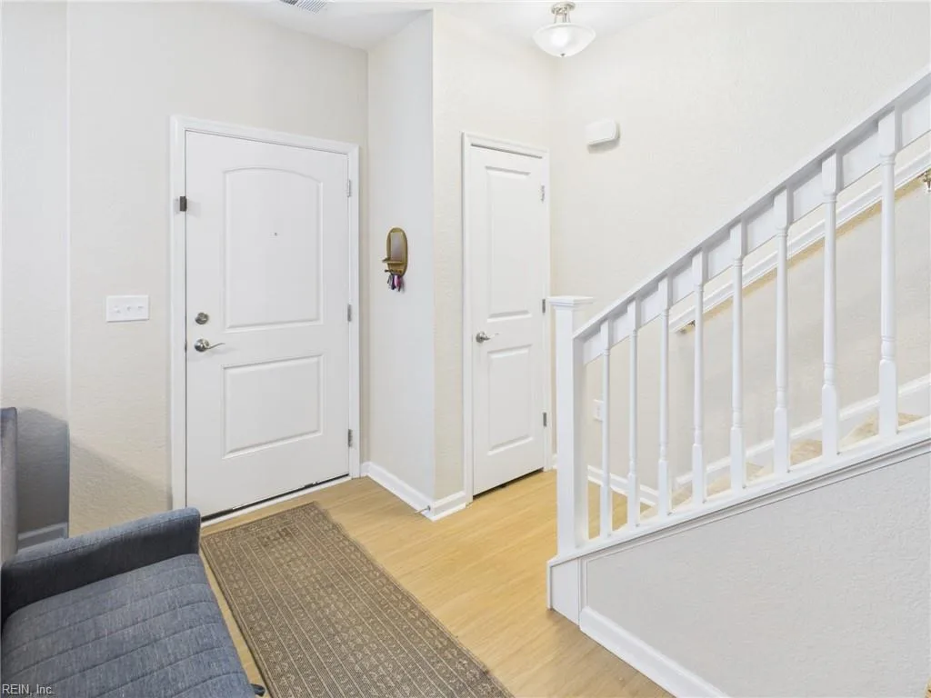 4998 Hawkins Mill WAY, VIRGINIABEACH VA 23455 - Photo 4