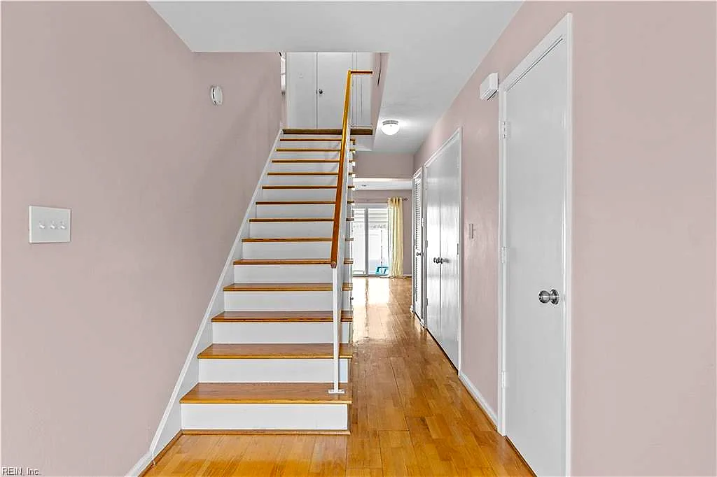 414 9th ST, VIRGINIA BEACH VA 23451 - Photo 3