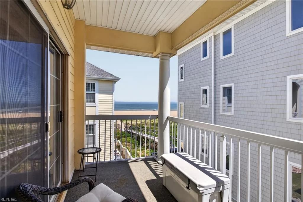3232 Silver Sands CIR ##300, VIRGINIABEACH VA 23451 - Photo 2