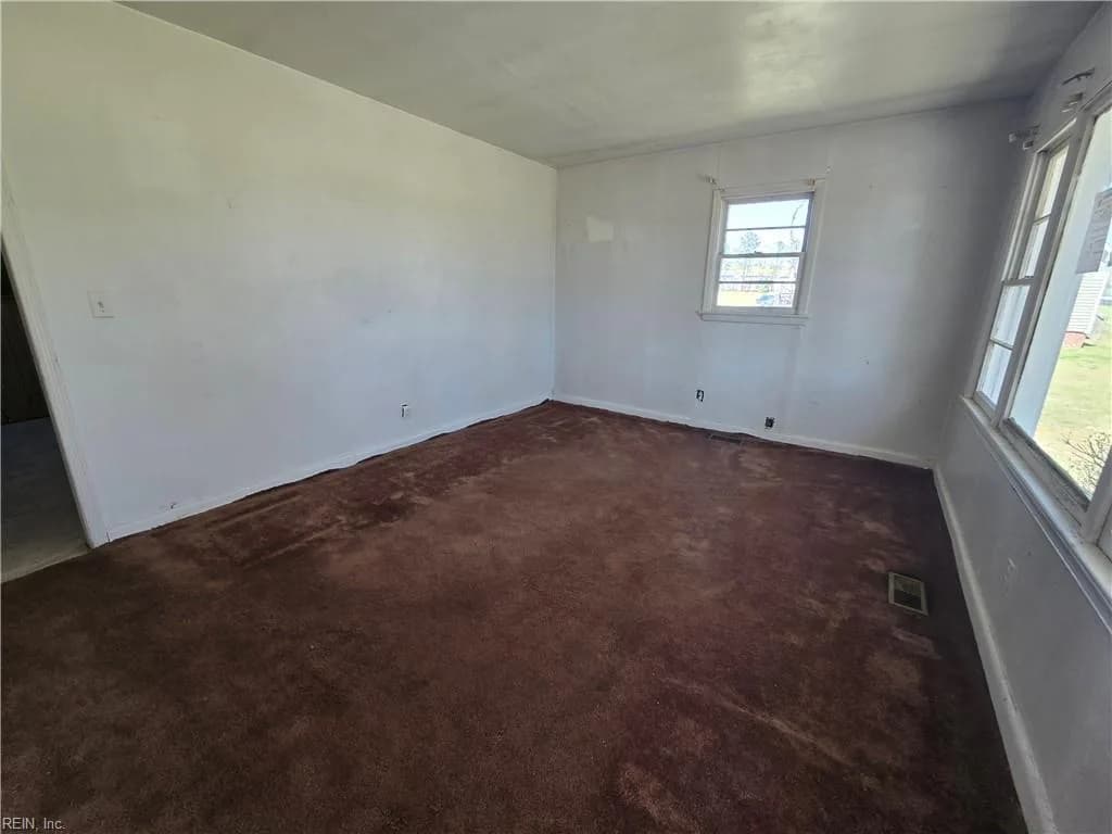 5333 Godwin BLVD, SUFFOLK VA 23434 - Photo 5