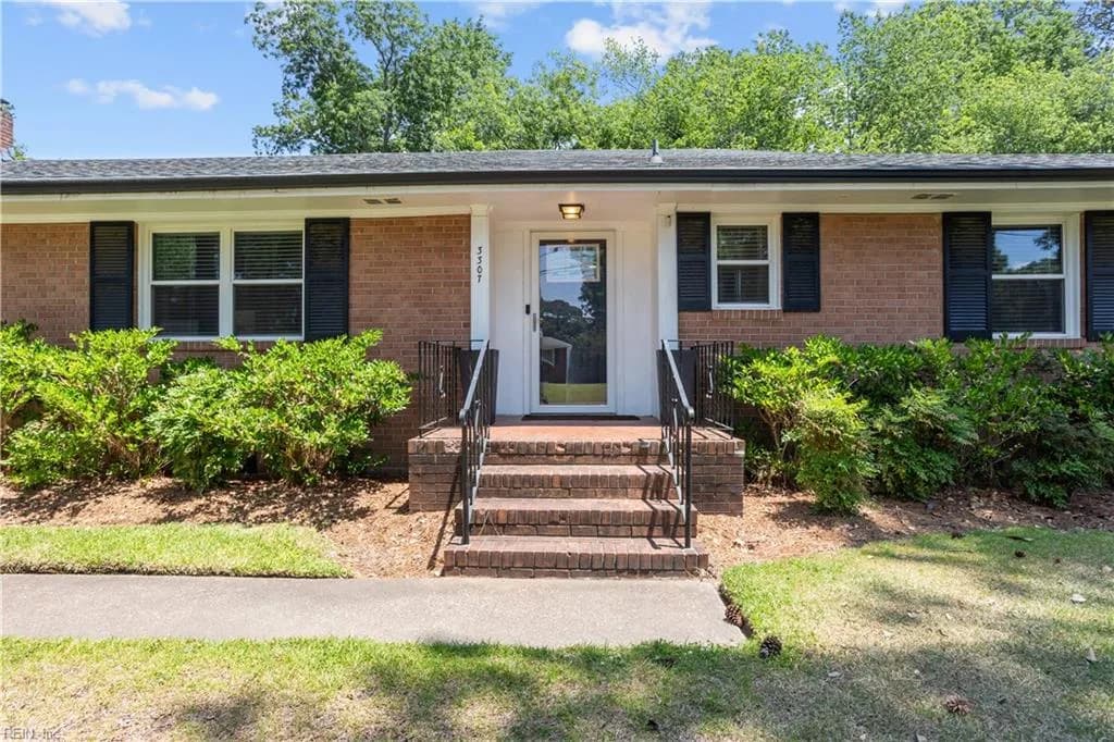 3307 Dogwood DR, PORTSMOUTH VA 23703 - Photo 5