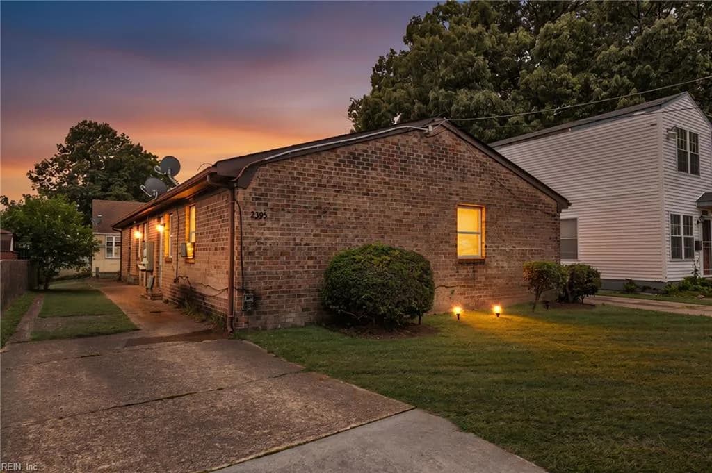 2305 Palmyra ST, NORFOLK VA 23513 - Main photo