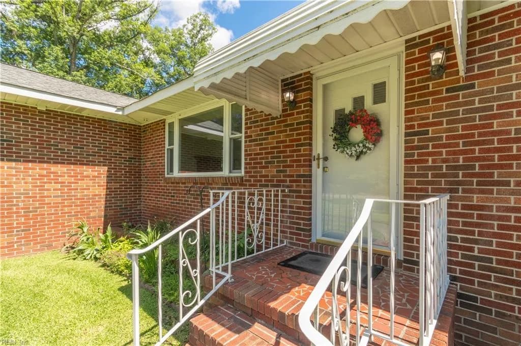 800 Pinecrest RD, VIRGINIABEACH VA 23464 - Photo 5