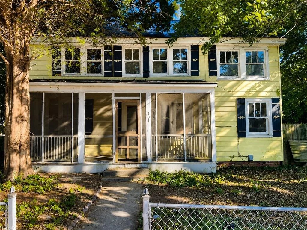 401 S Curry ST, HAMPTON VA 23663