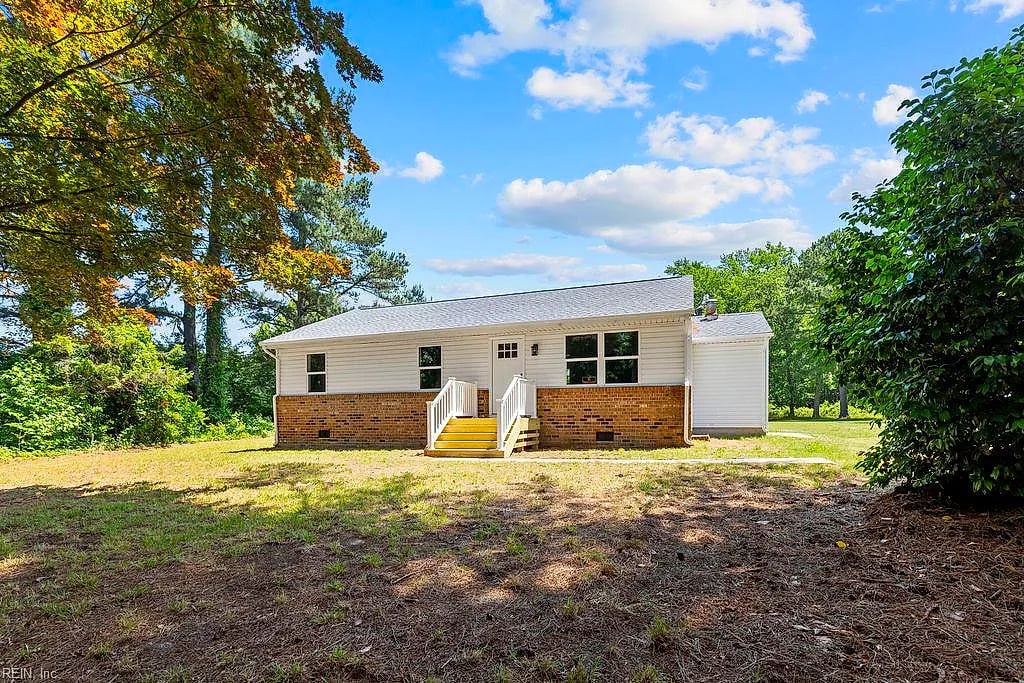 4540 Shoulders Hill RD, Suffolk — 3 bed Residential, 1,107 sqft