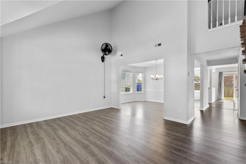 1486 Berkshire DR, NEWPORTNEWS VA 23602 - Photo 3