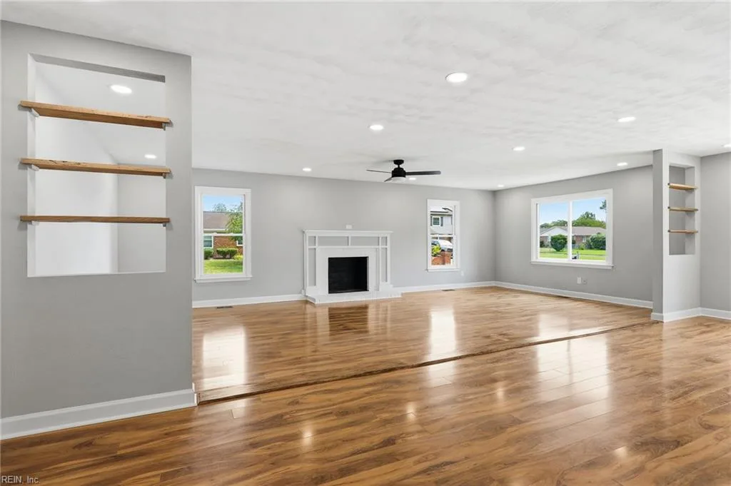 816 Moffat LN, VIRGINIABEACH VA 23464 - Photo 5