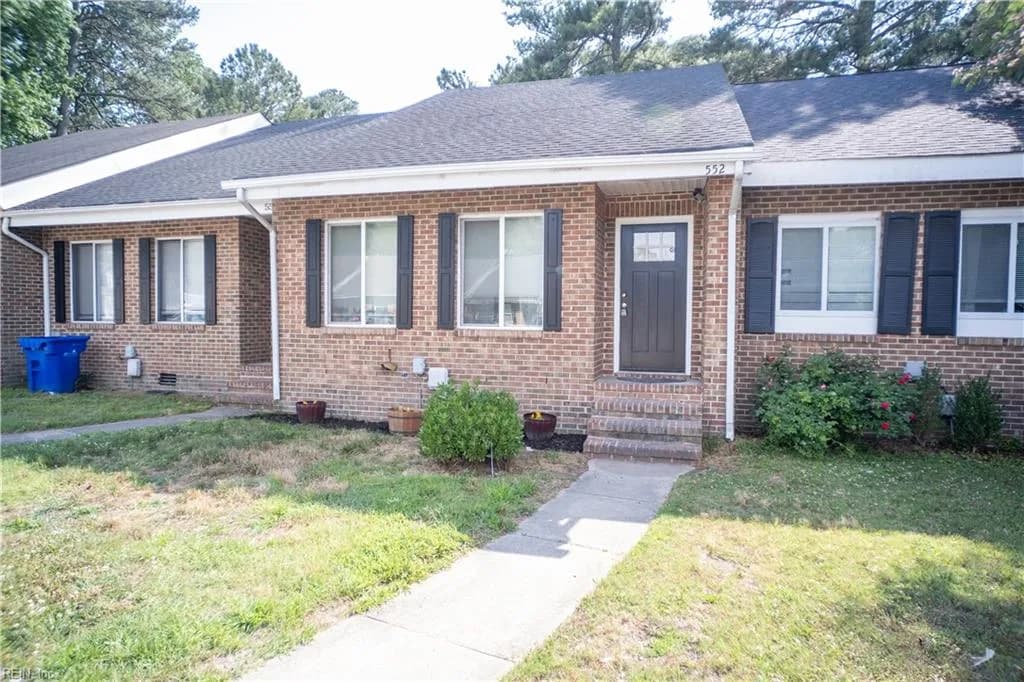 552 Lanier CRES, PORTSMOUTH VA 23707 - Photo 4