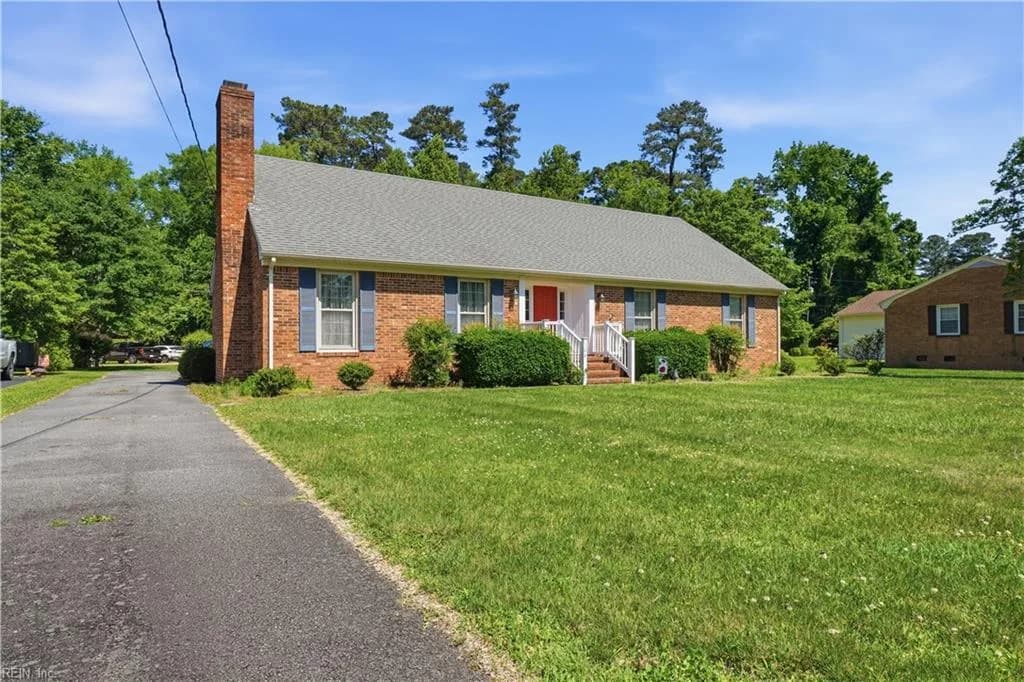 104 Pine Ave AVE, FRANKLIN VA 23851 - Photo 3
