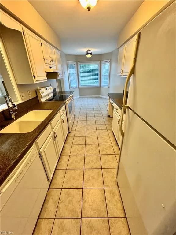1332 Gravenhurst CIR, VIRGINIABEACH VA 23464 - Photo 5