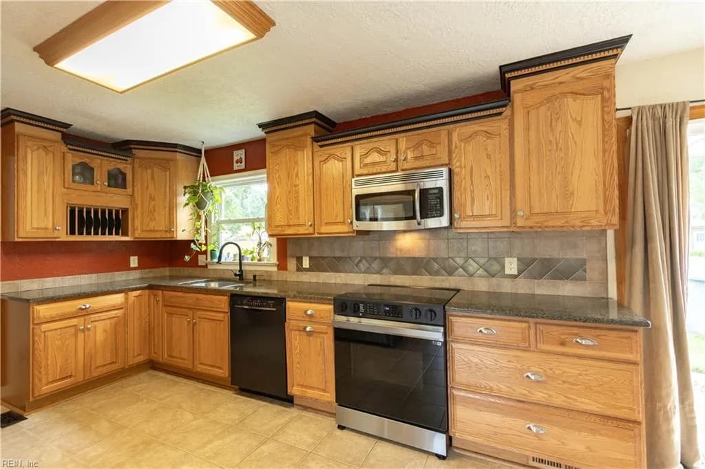 4508 Ibis CT, PORTSMOUTH VA 23703 - Photo 5