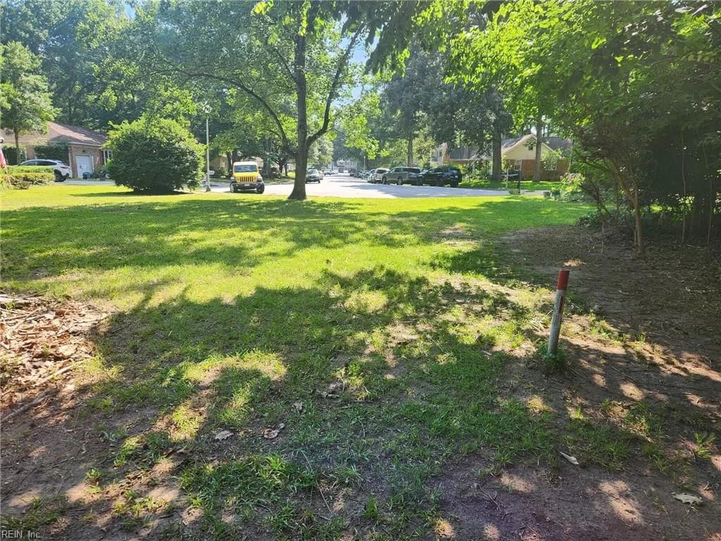 114 Five Forks LN, HAMPTON VA 23669 - Photo 4