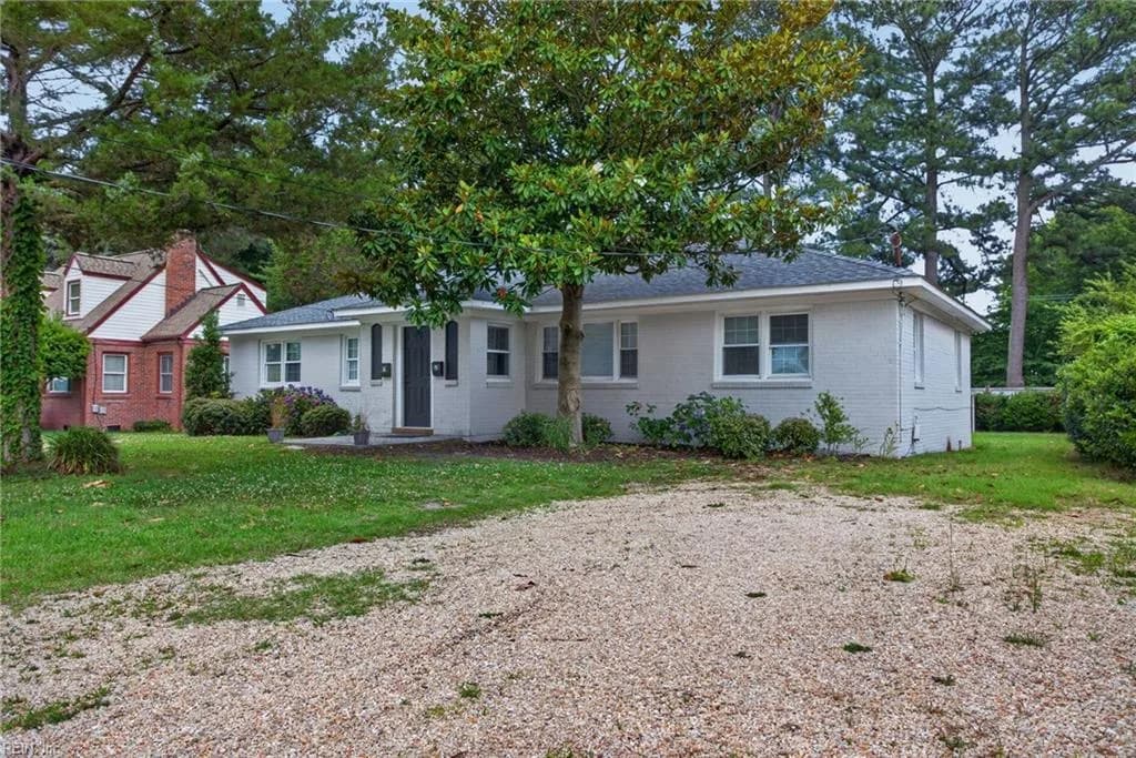 404 Roselynn LN #A, VIRGINIABEACH VA 23454 - Photo 3