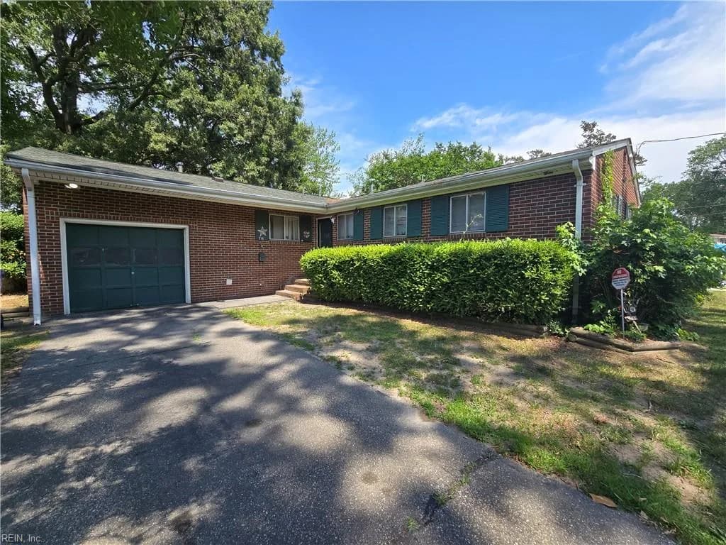 716 Tanbark DR, NEWPORTNEWS VA 23601 - Photo 4