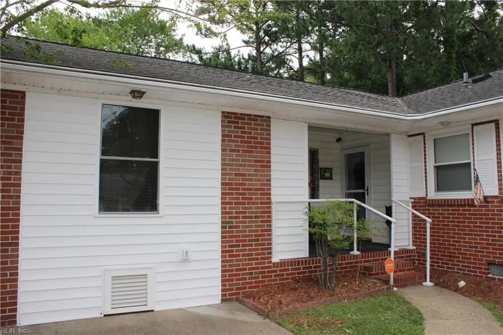 4809 Mallard CRES, PORTSMOUTH VA 23703 - Photo 3