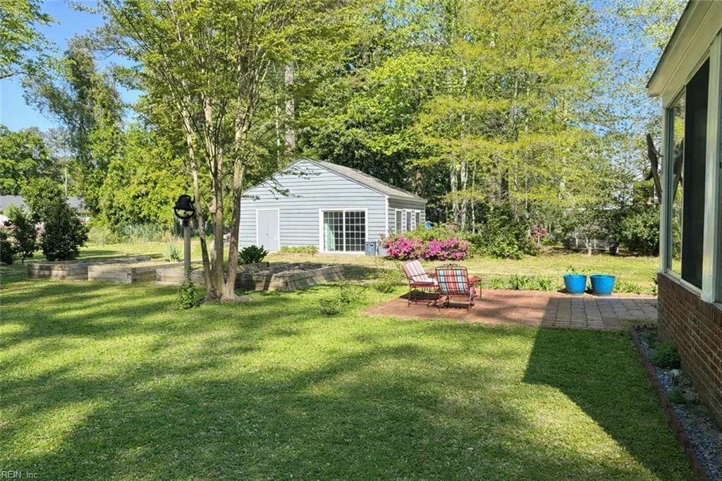 201 Robinhood RD, FRANKLIN VA 23851 - Photo 4