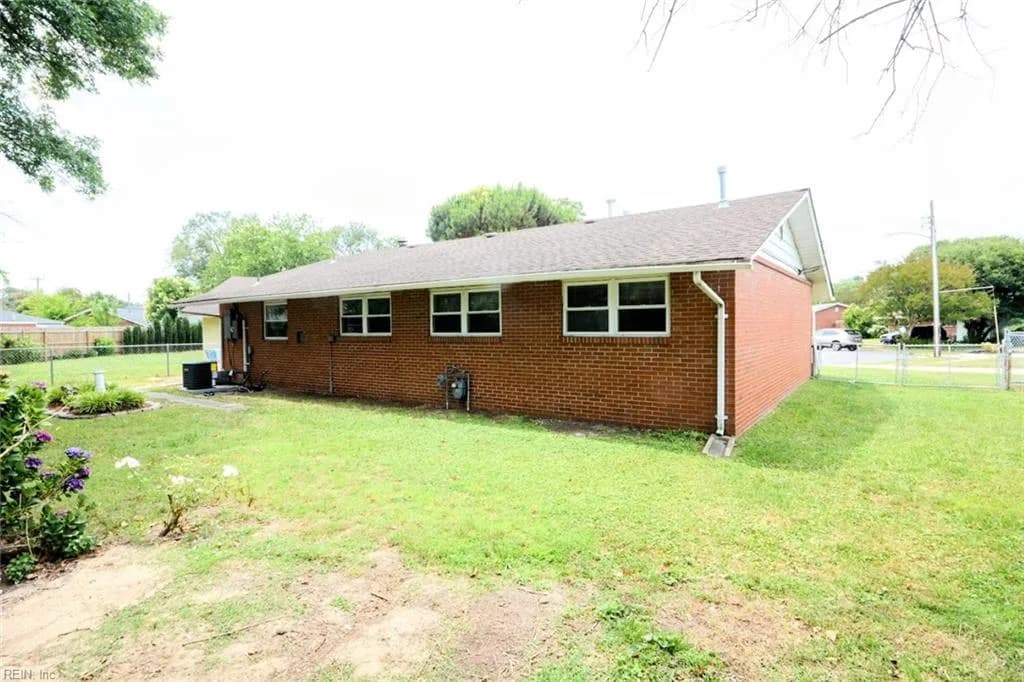 9620 Marlina CT, NORFOLK VA 23503 - Photo 4