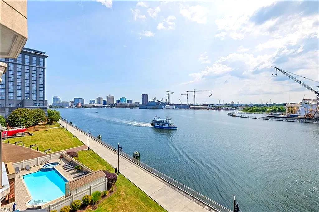 475 Water ST #515, PORTSMOUTH VA 23704
