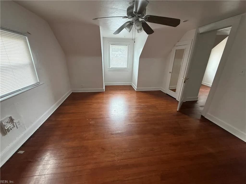 944 Norview AVE #B, NORFOLK VA 23513 - Photo 4
