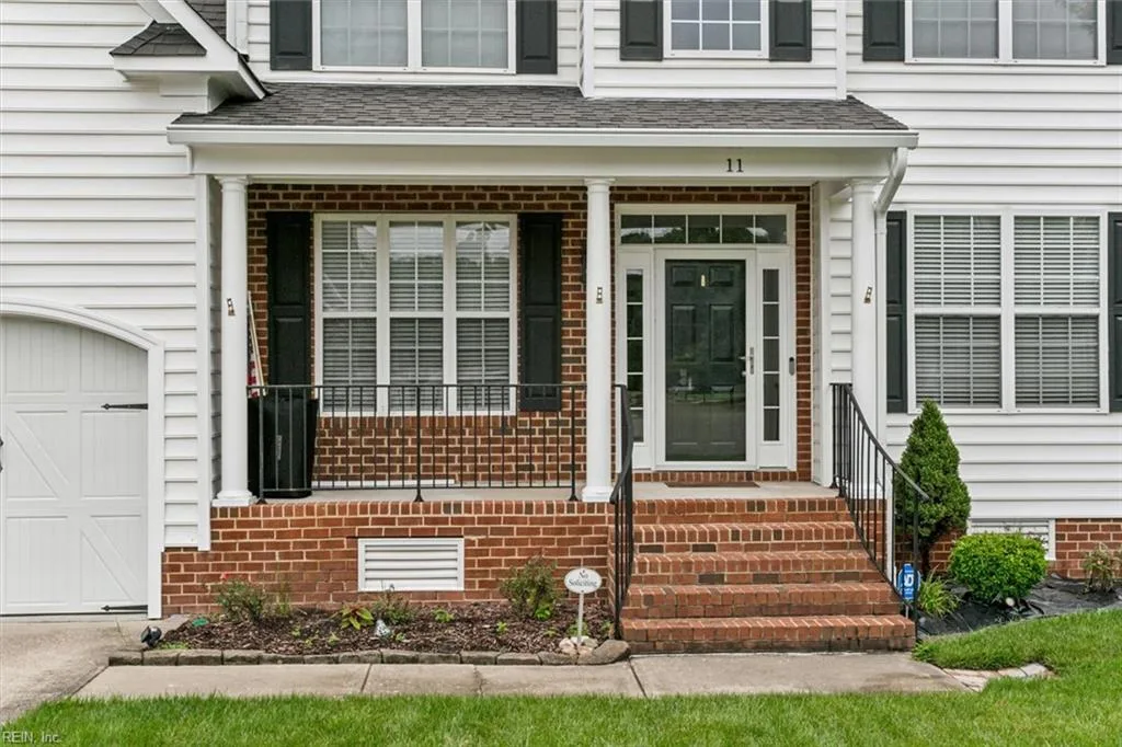 11 Kenan CT, HAMPTON VA 23666 - Photo 4