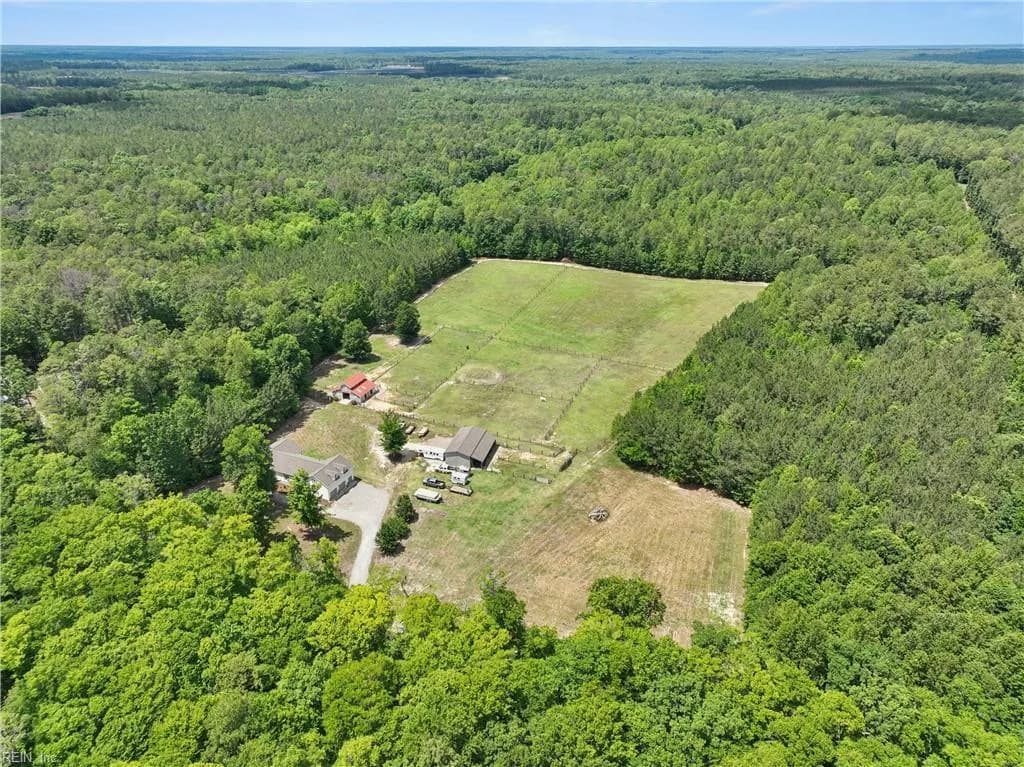 11541 Salem Wood RD, GLOUCESTER VA 23061 - Main photo