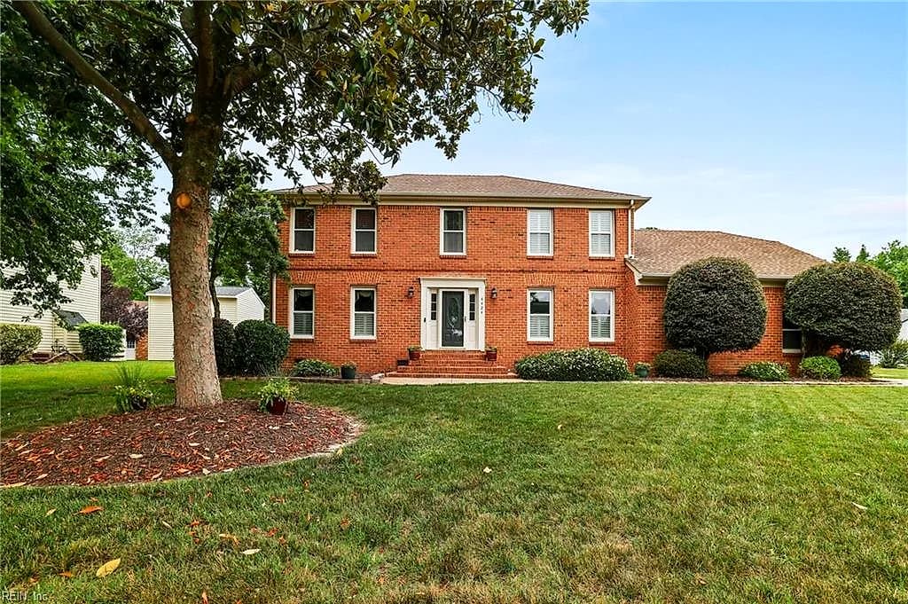 4424 REVERE DR, VIRGINIA BEACH VA 23456 - Main photo