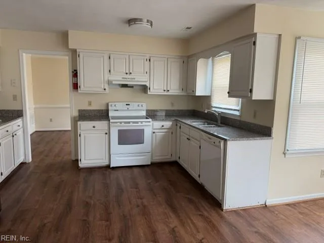 764 Clearfield AVE, CHESAPEAKE VA 23320 - Photo 5