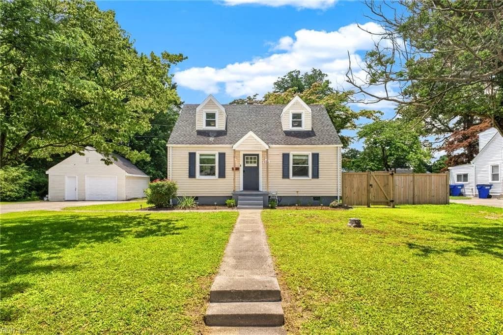 953 Burksdale RD, NORFOLK VA 23518 - Main photo